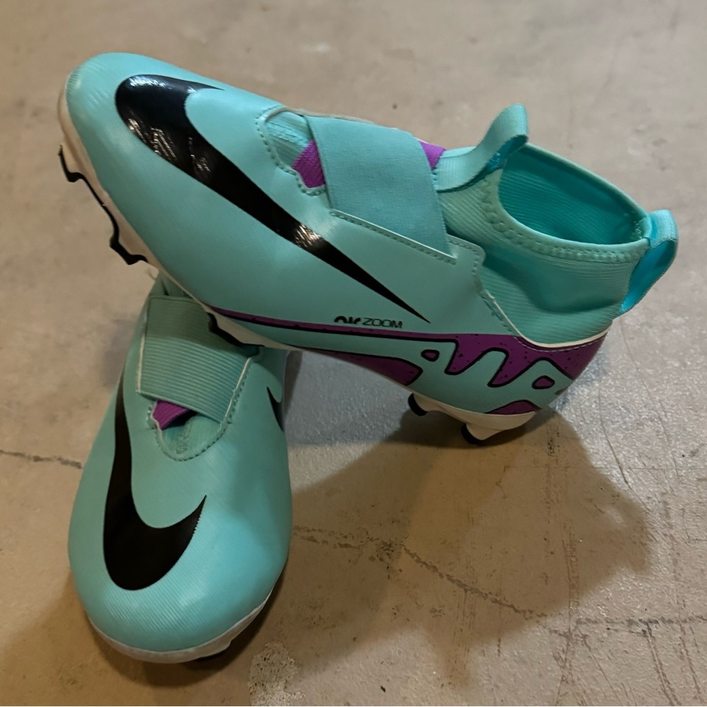 Nike kids soccer cleats